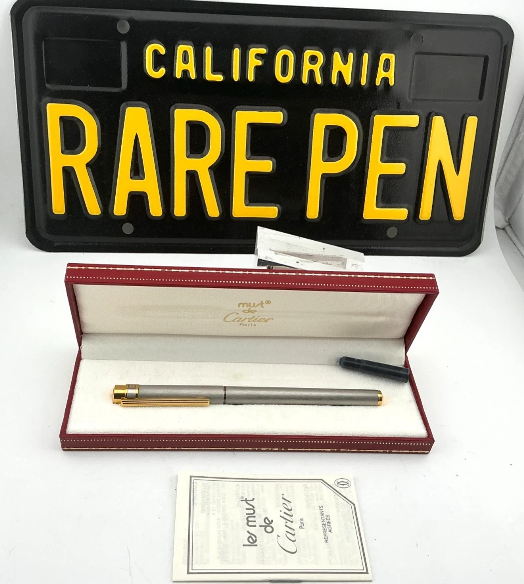 Cartier — MUST de CARTIER Brushed Gold Screws Fountain Pen  18K Med nib MINT or UNUSED Box