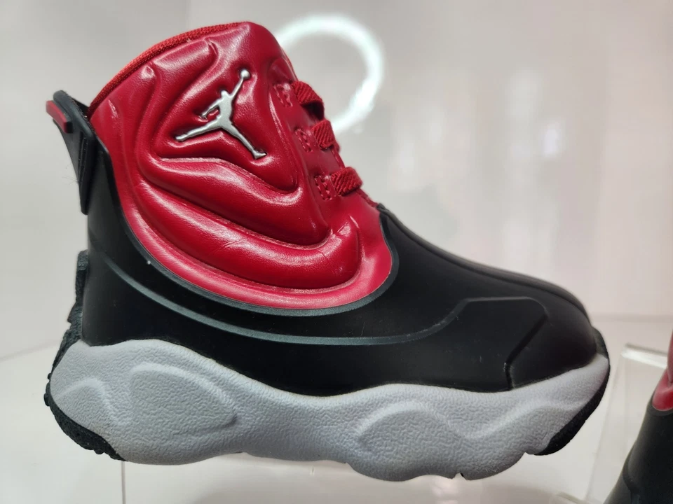 Nike Air Jordan Drip 23 Botas de Lluvia TD Niño Pequeño -TALLA 6C- Rojo Negro CT5799-006 Foto 2 de 4