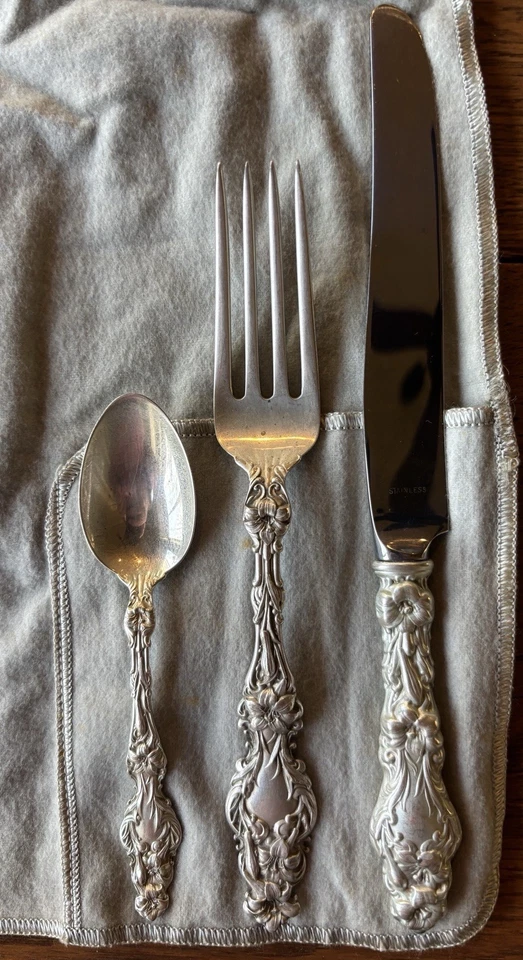 JUEGO TENEDOR, CUCHARA, CUCHILLO WHITING LILY STERLING 1902 MARCA ANTIGUA PAT. FECHA Foto 3 de 4