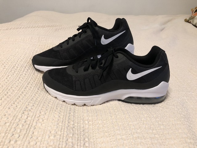 nike air invigor black