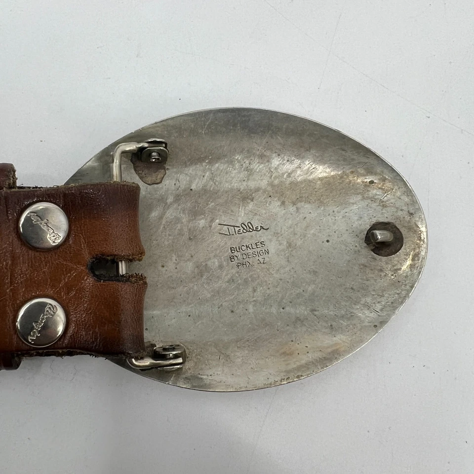 Cinturón de cuero Wrangler vintage para hombre 42 marrón Squaw Peak 1992 J. hebilla Tedder Foto 4 de 4