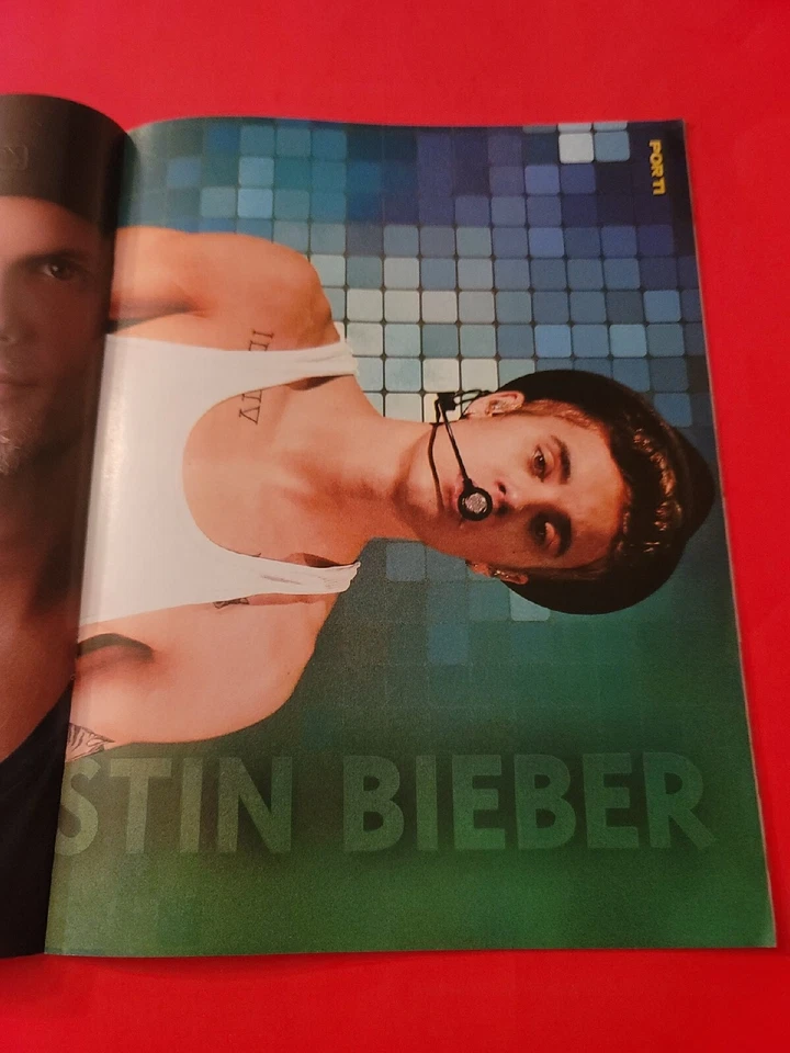 Big Time Rush Justin Bieber One Direction Ariana Grande Zendaya Miley Cyrus - Image 4 of 4