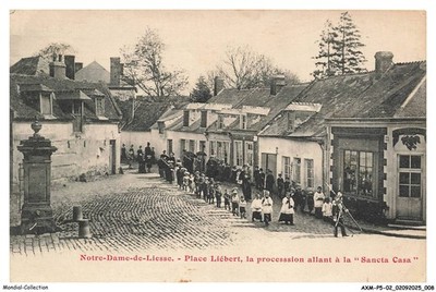 AXMP5-0326-02 - NOTRE-DAME-DE-LIESSE - Place Lébert - Die Prozession geht nach