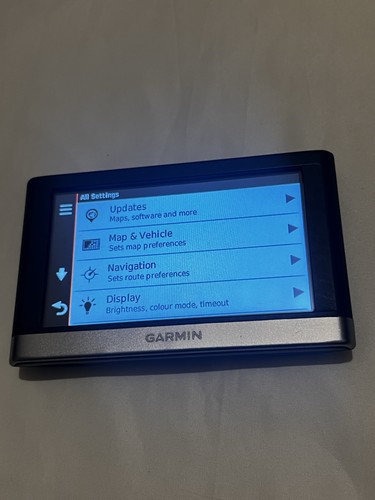 Garmin Nuvi 2497 LM. 4.3 Inch SatNav with UK & Ireland Map Updates 2026. - Picture 3 of 17