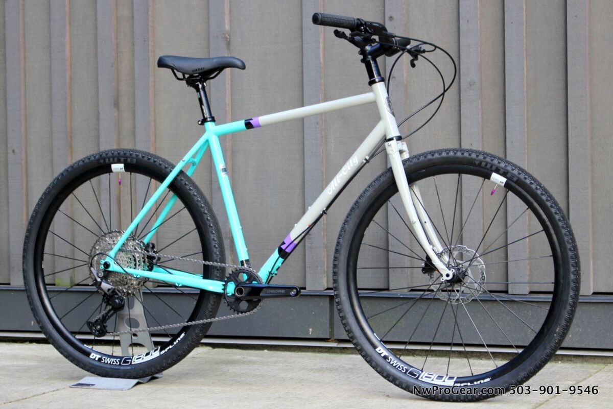 All City Gorilla Monsoon Shimano Deore Hydro Disc 52cm All City Gorilla Monsoon Shimano Deore Hydro Disc 52cm