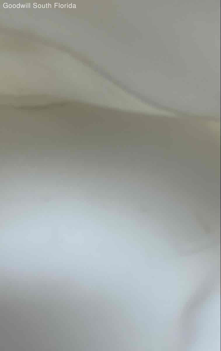 Kipling Womens White Outer Pockets Adjustable Str… - image 5