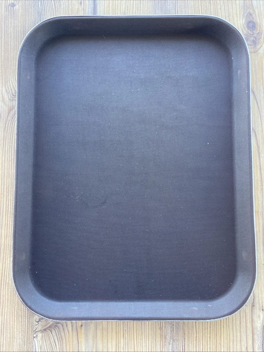 Vassoio Rettangolare In Acciaio Sabbiato DOMINO Vassoio Da Portata Lunghezza 43 Cm Acciaio Inox 18 10 Eme Posaterie Ta143dosa