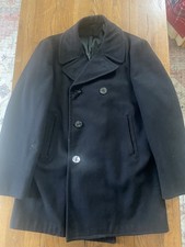 Vintage US Navy Pea Coat Kersey Heavy Wool 1970s. Size 42.