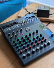 Yamaha MG10 - 10 Kanal Mixer, Top Zustand vol...
