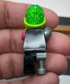 Lego Alien Conquest Cyborg PIRATE VILLAIN Minifigure 7066 Green Minifig Head