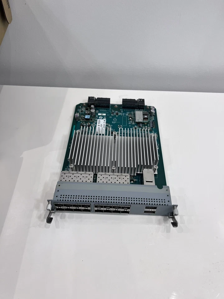 EXTREME NETWORKS 8418XSQESM 16x1/10G SFP+,2x40G QSFP+ - EC8404005-E6 ETHERNET - Image 2 of 4