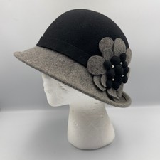 Womens 100 Wool Cloche Hat Black Grey Flower Pearl Accent Vintage Style Flapper