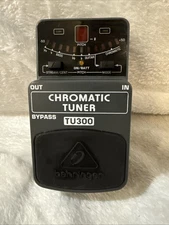 Behringer Chromatic Tuner TU300 Guitar Effect Pedal *Pre-owned* Works Great