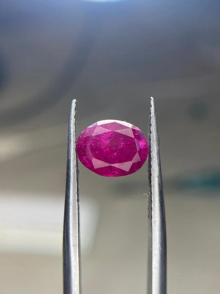 2.20ct | Natural Red Ruby Ovel Cut, Loose Gemstone | Jegdalak, Afghanistan. - Image 2 of 4