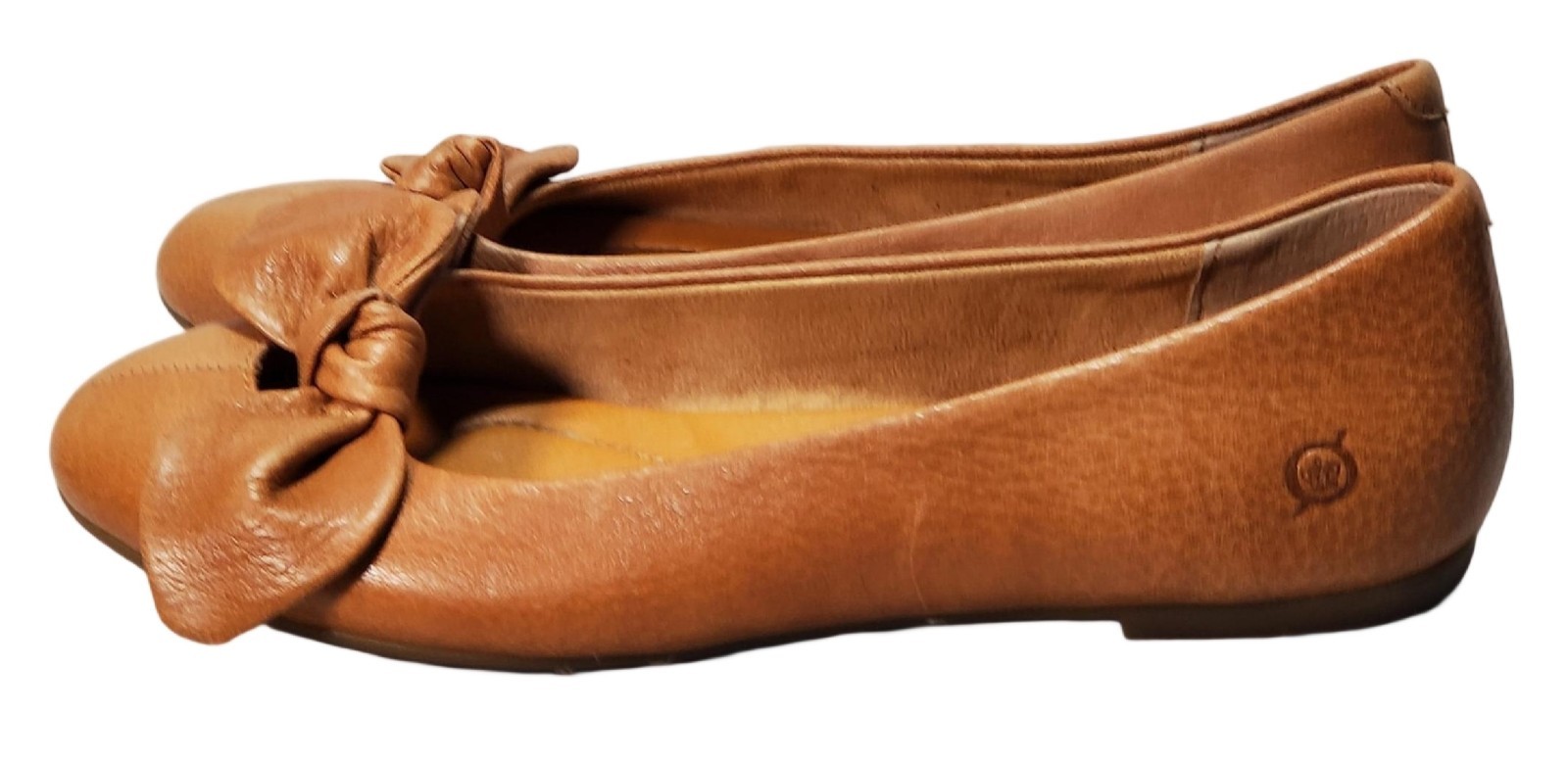 Born Handcrafted Footwear Woman’s Flat Shoes Brown Leather Size 7 M
