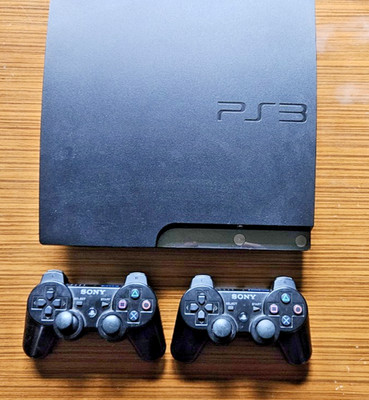 Huge PS3 Gaming Lot, System w/ controllers and 15 games! Tested, works great!