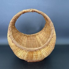 Vtg Woven Wicker Gondola Gathering Basket Cottage Core French Country Farmhouse