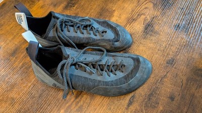 Men Pre-owned Rock Climbing Shoes In Black Size 12 Black Diamond Equipment brand