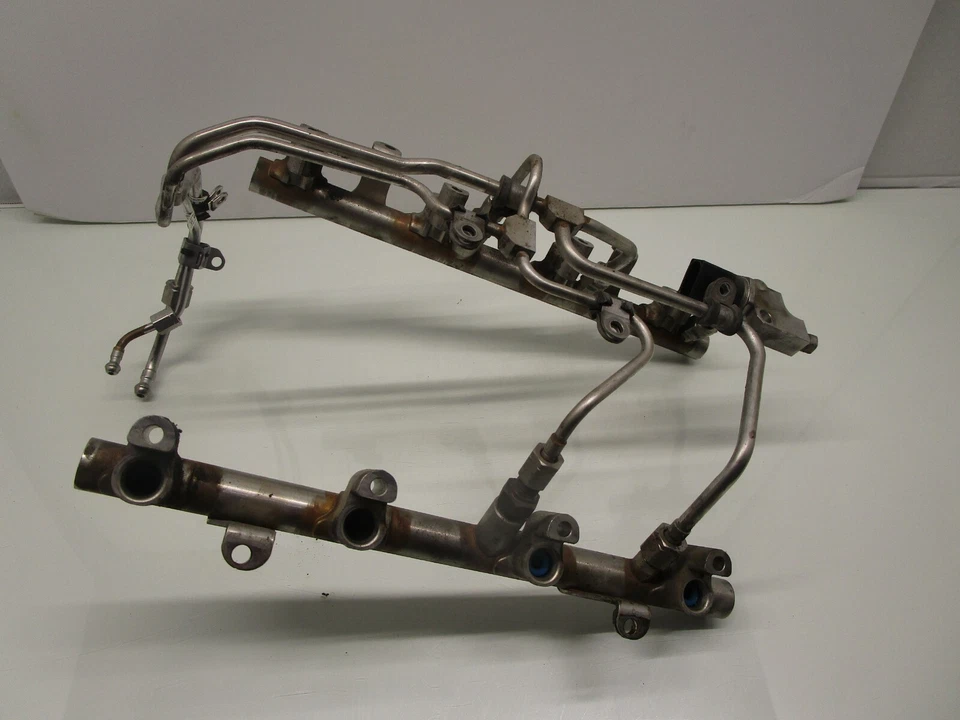 07-10 AUDI A8 QUATTRO 4.2L V8 MOTOR RIEL COMBUSTIBLE OEM Foto 2 de 4