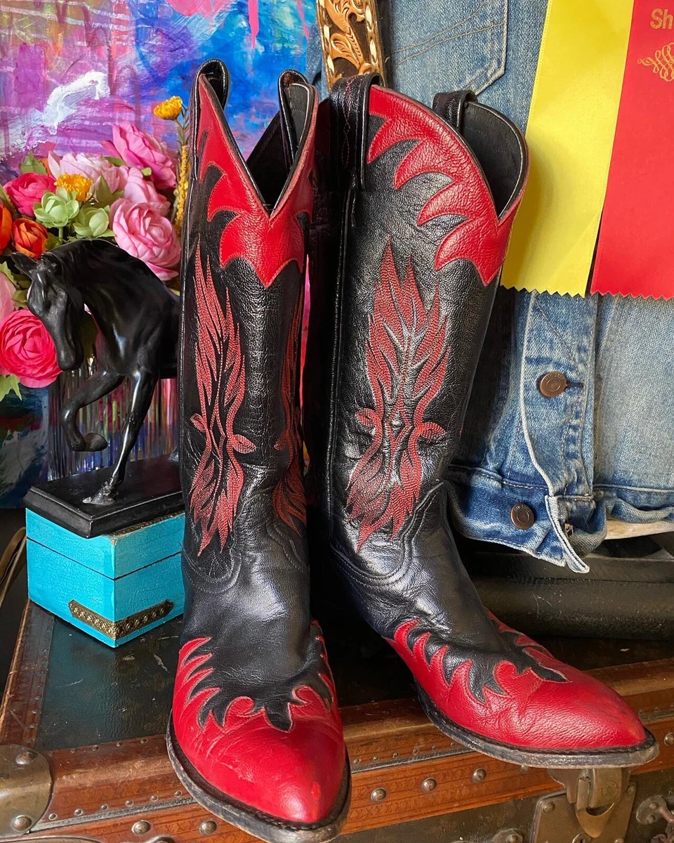 Beautiful Vintage Black Red Flame Stitched TONY LAMA Cowboy Western BOOTS 6  M