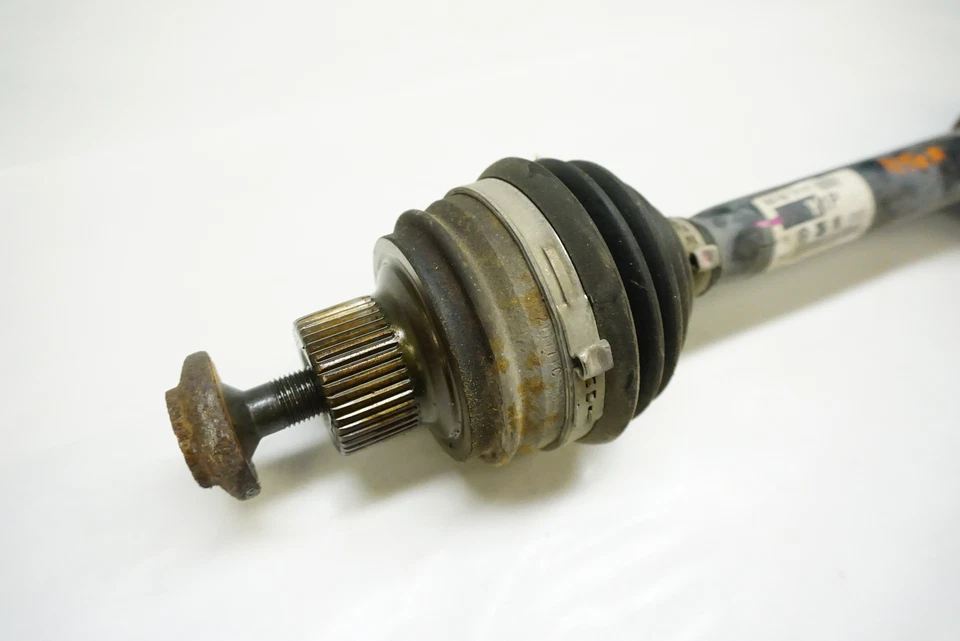 Eje delantero 09-12 AUDI A4 A5 Quattro 2.0T 8K0407271P Foto 2 de 3