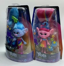 2019  Dreamworks Trolls Glam Chenille & Glam Poppy Fashion Dolls & Accessories