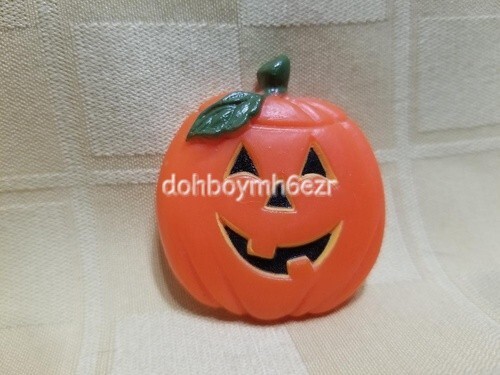 Hallmark Vintage Halloween 1974 Pumpkin Jack O Lantern Lapel Pin | eBay