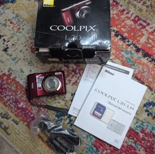 Nikon COOLPIX L20 Compact Digital Camera Red 10MP 3.6x Zoom 3in LCD Original box