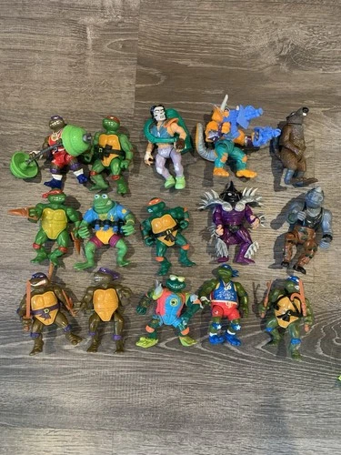 TMNT Lot Of 15 Figures Vintage Playmates TMNT Accessories 90s