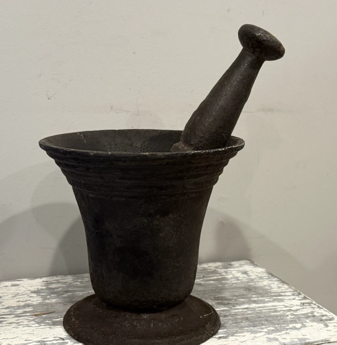 Antique 17lb Large Cast Iron Pestle & Mortar Apothecary Medical Pharmacist (EY)
