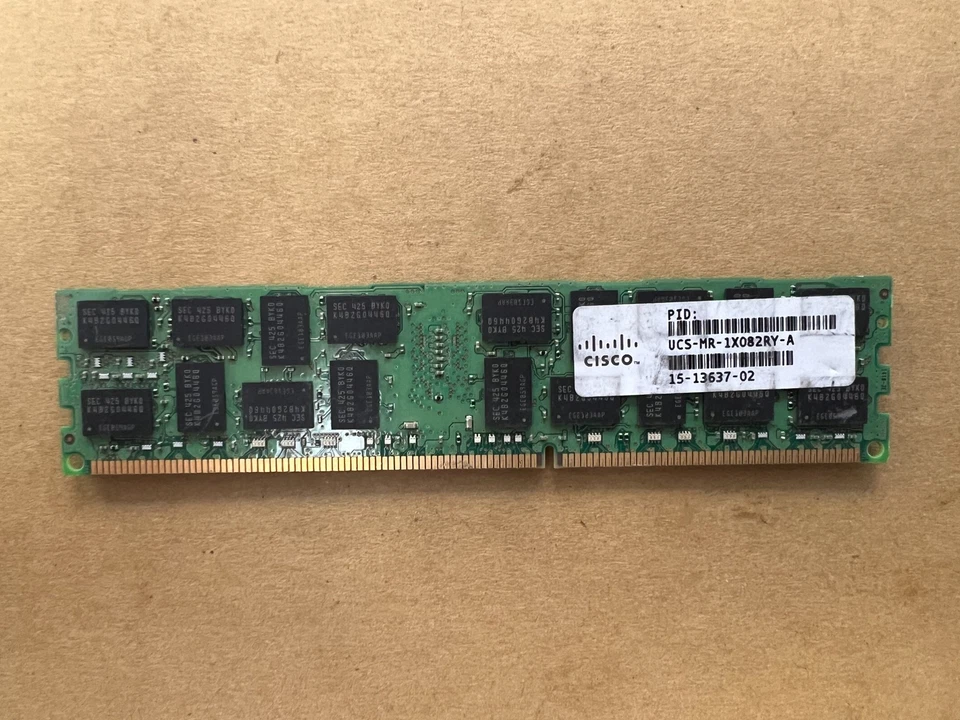 SAMSUNG M393B1K70QB0-YK0 8GB DDR3-1600 PC3L-12800R UCS-MR-1X082RY-A M7-2(10) - Image 2 of 4