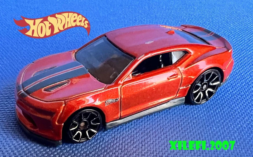 camaro ss arancione 1/64 hot wheels mattel made in malaysia 2018 COME DA FOTO - Immagine 3 di 4