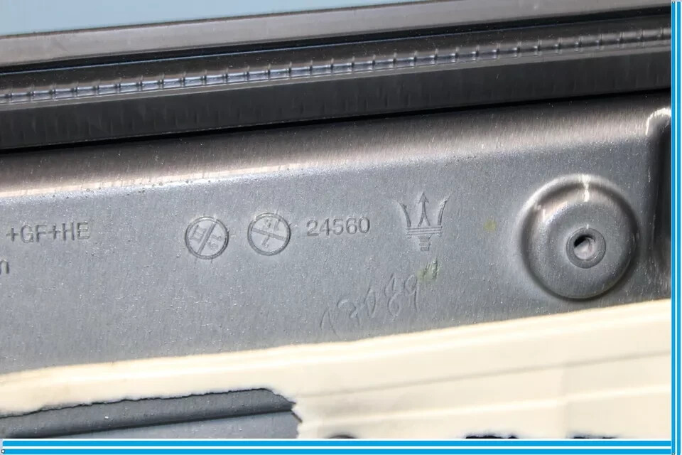 14-17 Maserati Ghibli Front Right Passenger Side Exterior Door Shell Panel OEM