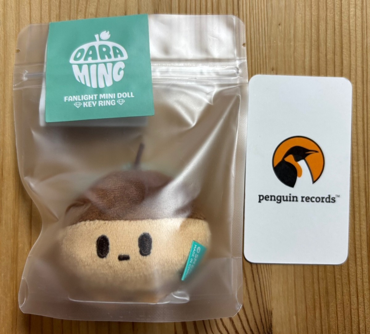【ヘチャン】ドリショ FANLIGHT CAPE DOLLKEYRING ktown4u.com : NCT DREAM - [THE DREAM SHOW 3 : DREAMSCAPE