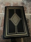 Foto 1 di 9
