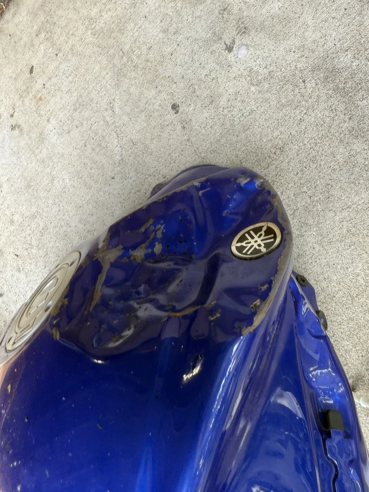 2008-2016 Yamaha R6 OEM Gas Tank *SEE DESCRIPTION FOR MORE INFO* - Image 4 of 4
