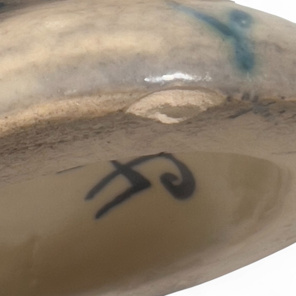 Art nouveau vase en céramique émaillée signée Autriche vers 1900