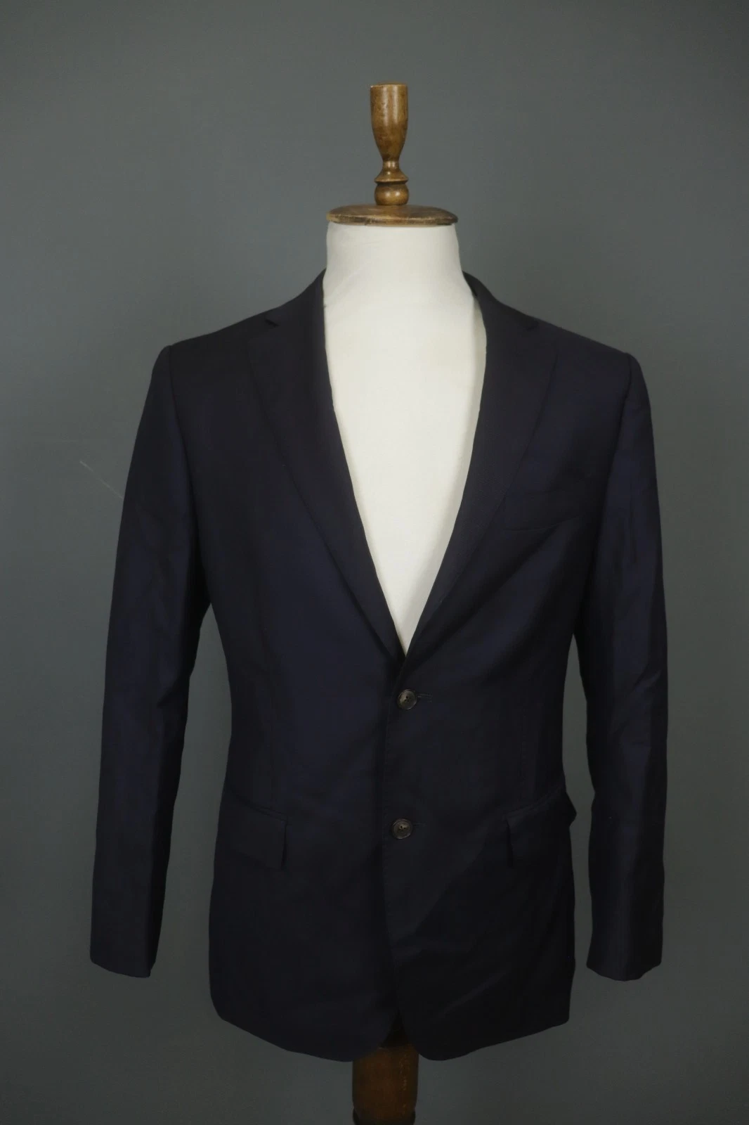 SUITSUPPLY Navy Long Sleeve Peak Lapel Single Breasted Blazer Jacket Size 50
Opens in a new window o