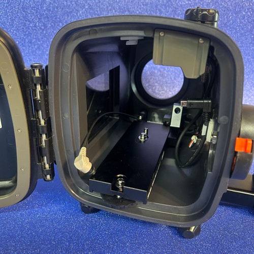Sea and Sea VX-S1 High-Performance Underwater Camara Housing, Made In Japan - Picture 9 of 24