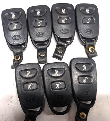LOT OF 7 OEM STANDARD HYUNDAI KEY FOB REMOTES  PLNHM-T002 3  BUTTONS