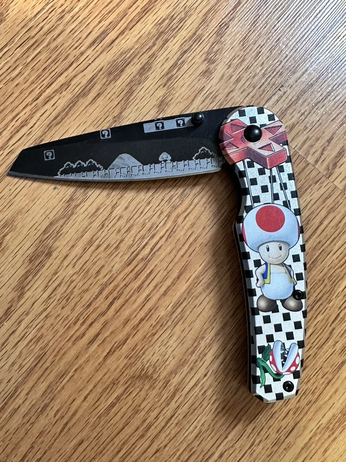 Toad Mushroom Nintendo Mario Spring Assisted Open Pocket Knife9”