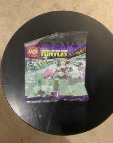 bundle of marvel superhero lego and teenage mutant ninja turtle lego bags!!!!