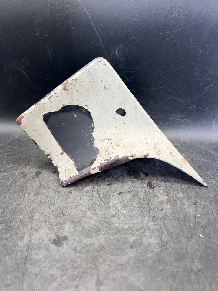 Extensión de alerón del panel exterior trasero Datsun 260Z 280Z 1974-1978 OEM Foto 4 de 4