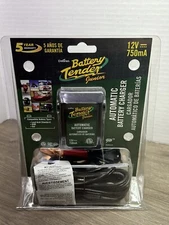 Deltran Battery Tender Junior 12V 750 Amp Automatic Motorcycle Battery Charger