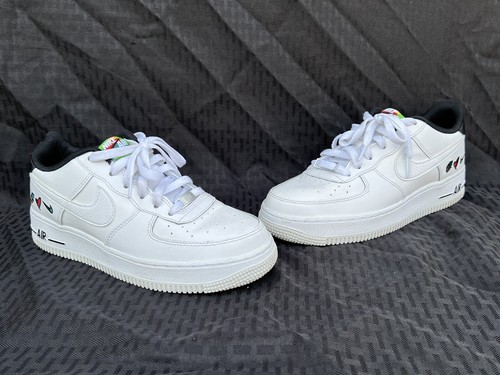 Buy Nike Air Force 1 Low âPeace, Love, Swooshâ Girlâs Shoes DM8154-100