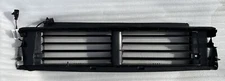 NEW OEM 15-18 2015 2016 2017 2018 VW JETTA AIR REGULATOR SHUTTER VENTS ASSEMBLY