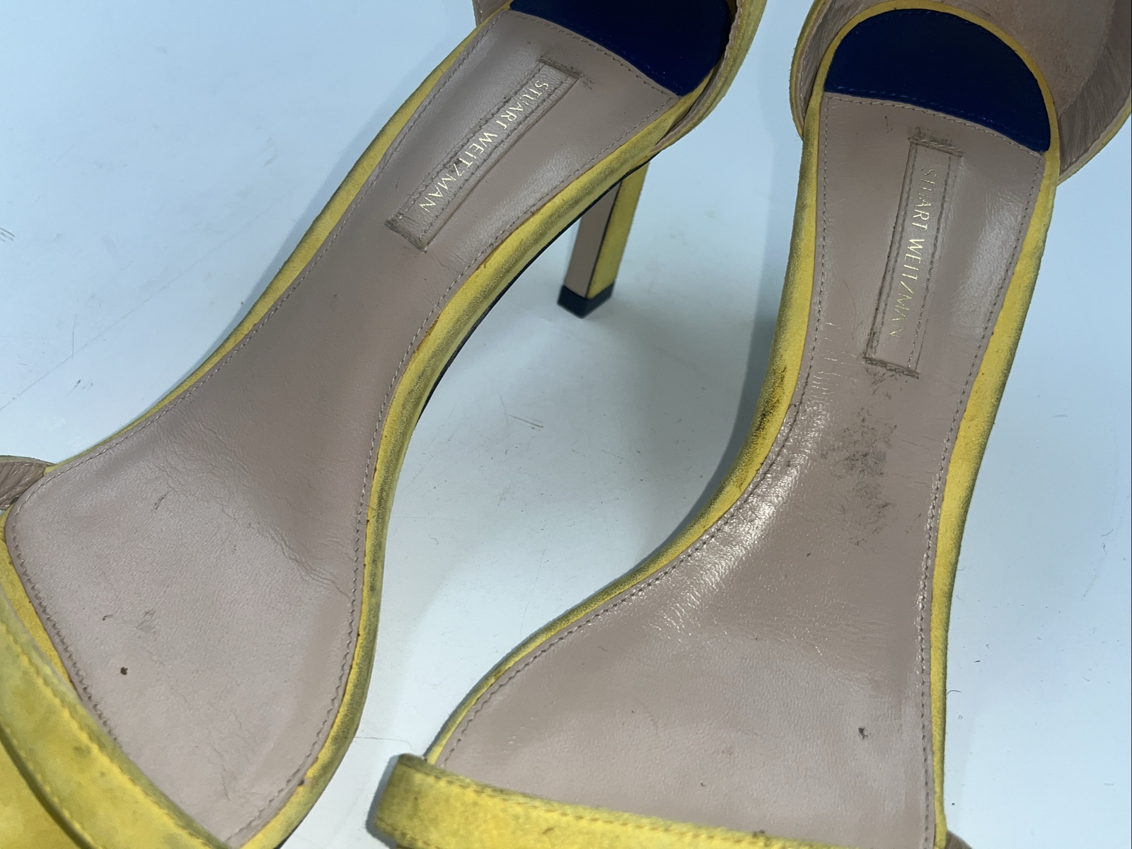 Stuart Weitzman Yellow Suede Sandale Heels Size 9.5 M PLS READ