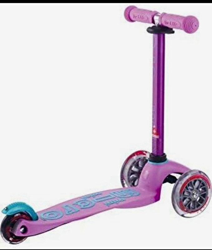 Micro Mini Deluxe Kick Scooter Adjustable for Kids Pink/Teal (MM0045)