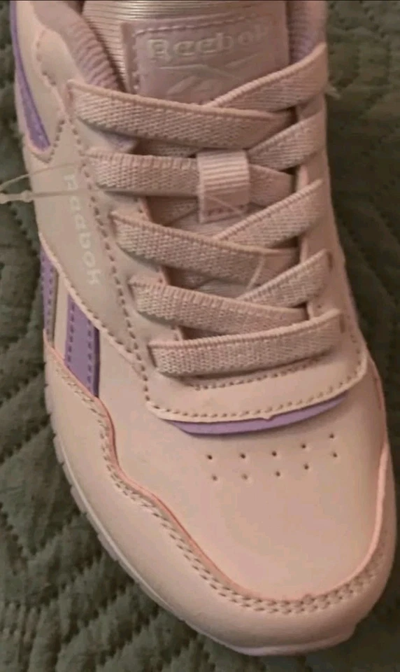 New Lil Girls sz11 Light up Reebok Classics ltd - Image 2 of 3