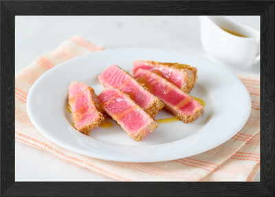 Geschnittenes Thunfischsteak gerahmtes Wandbild Poster Leinwanddruck Bild